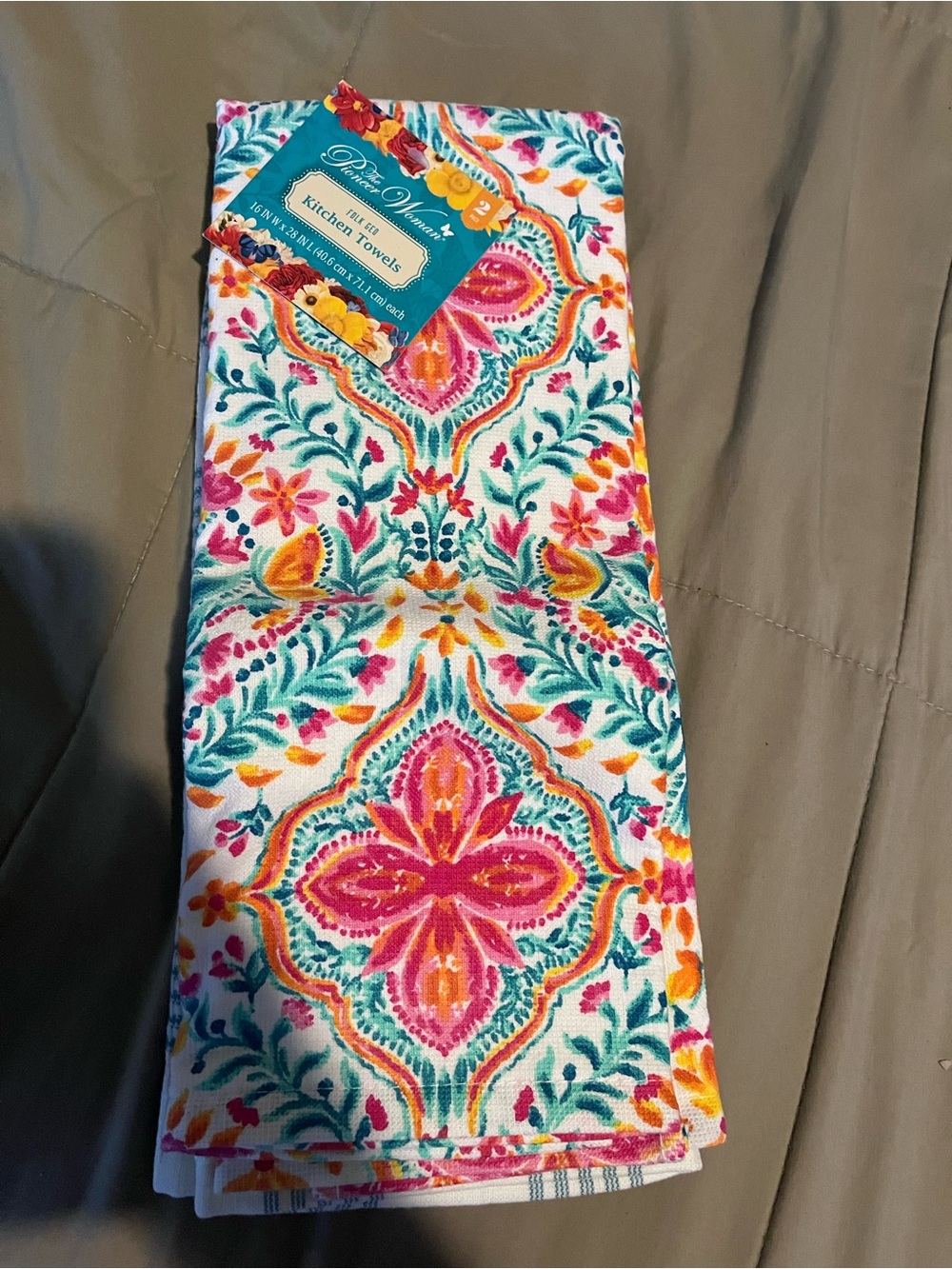 Pair of Floral Kitchen Towels – Pink & Green NEW with Tags